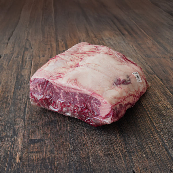 Wagyu Whole Porterhouse MB3 3kg